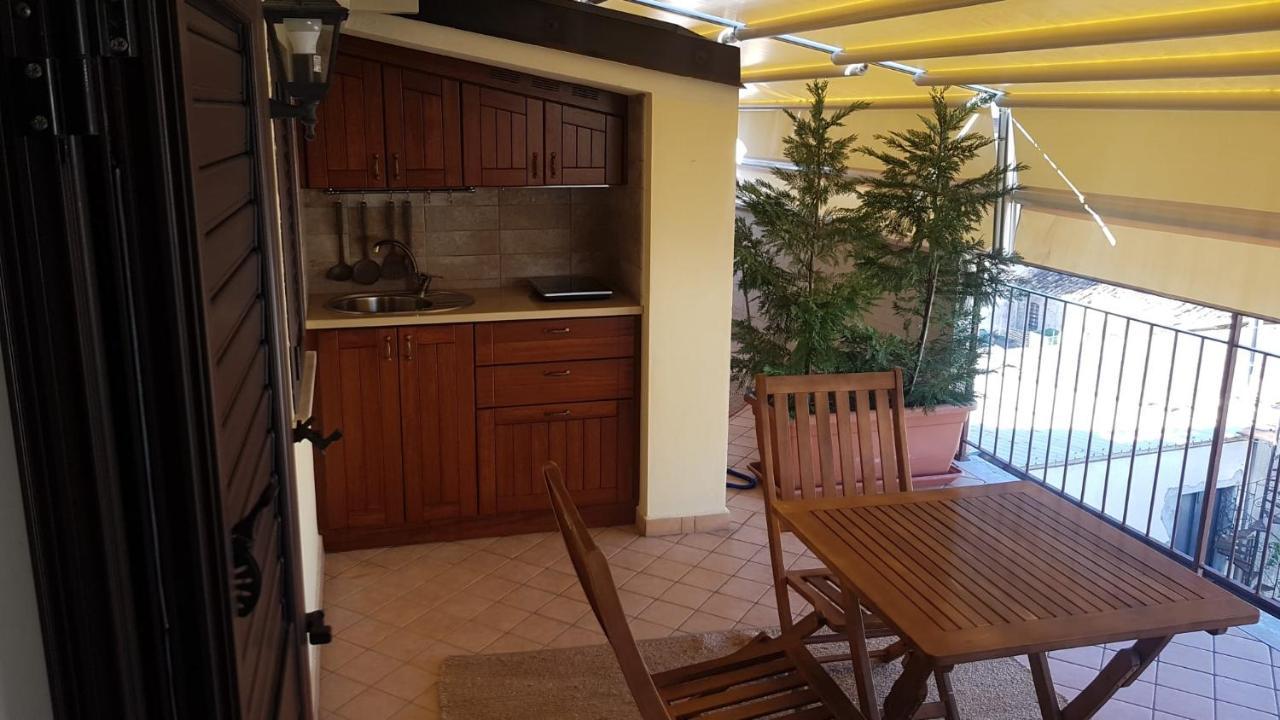 B&B E Casa Vacanza Al Castello Roccella Ionica Extérieur photo