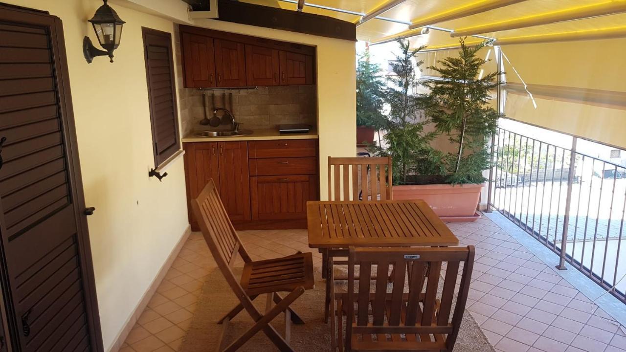 B&B E Casa Vacanza Al Castello Roccella Ionica Extérieur photo