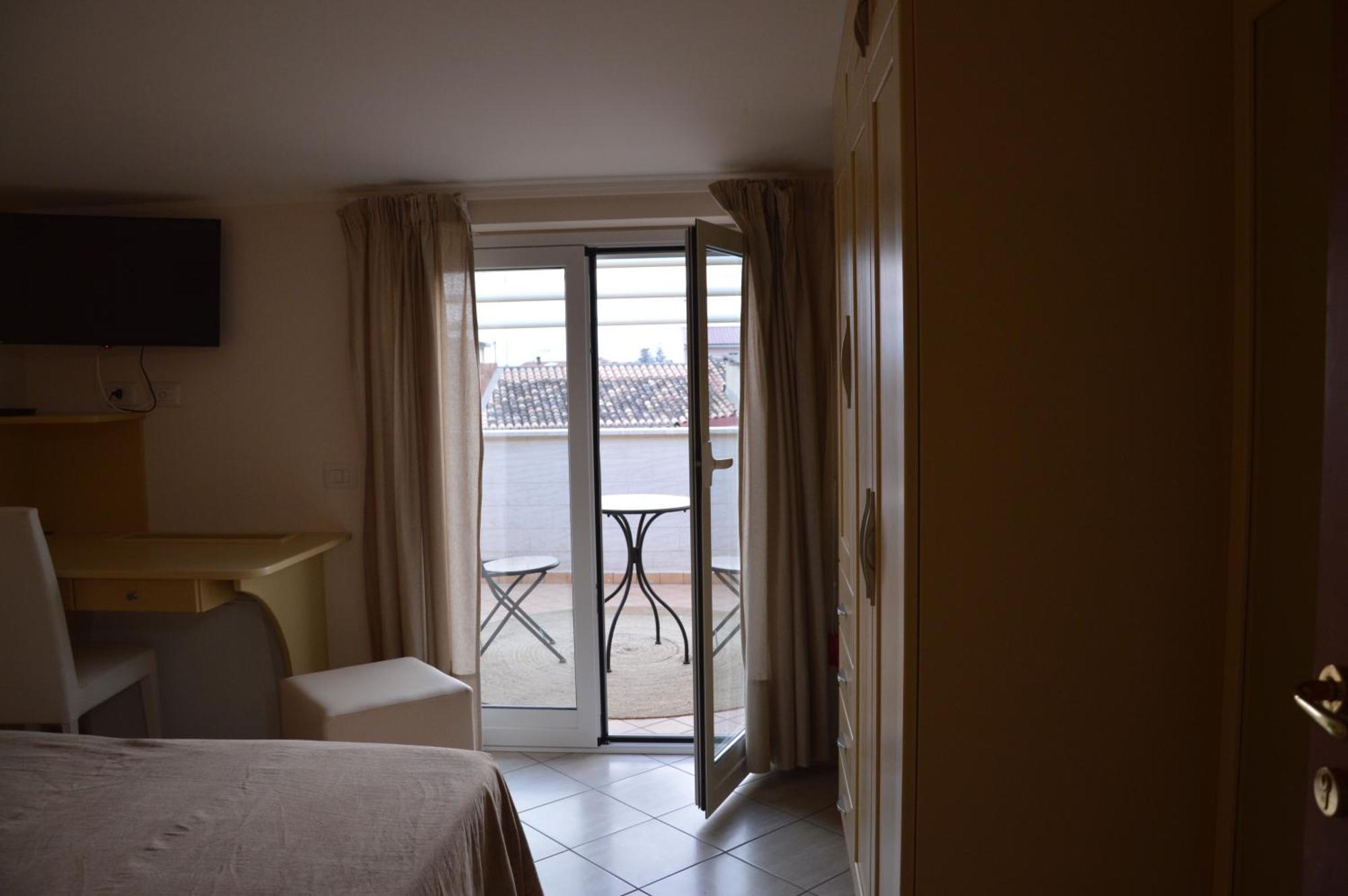 B&B E Casa Vacanza Al Castello Roccella Ionica Extérieur photo